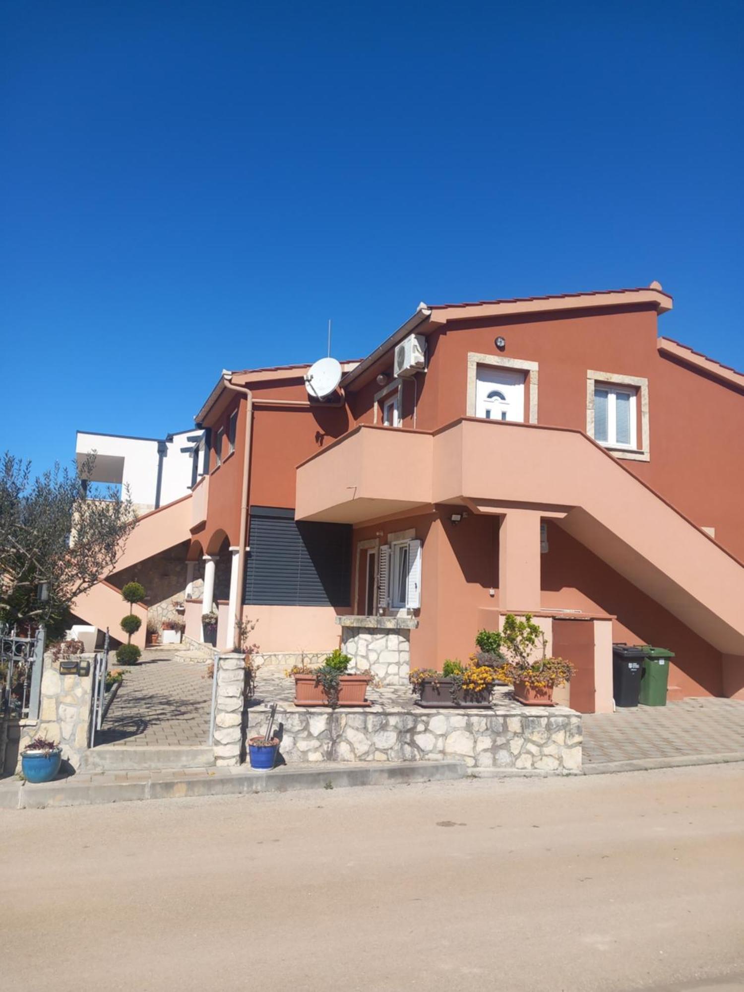 Apartmani Goga Біоград-на-Мору Екстер'єр фото